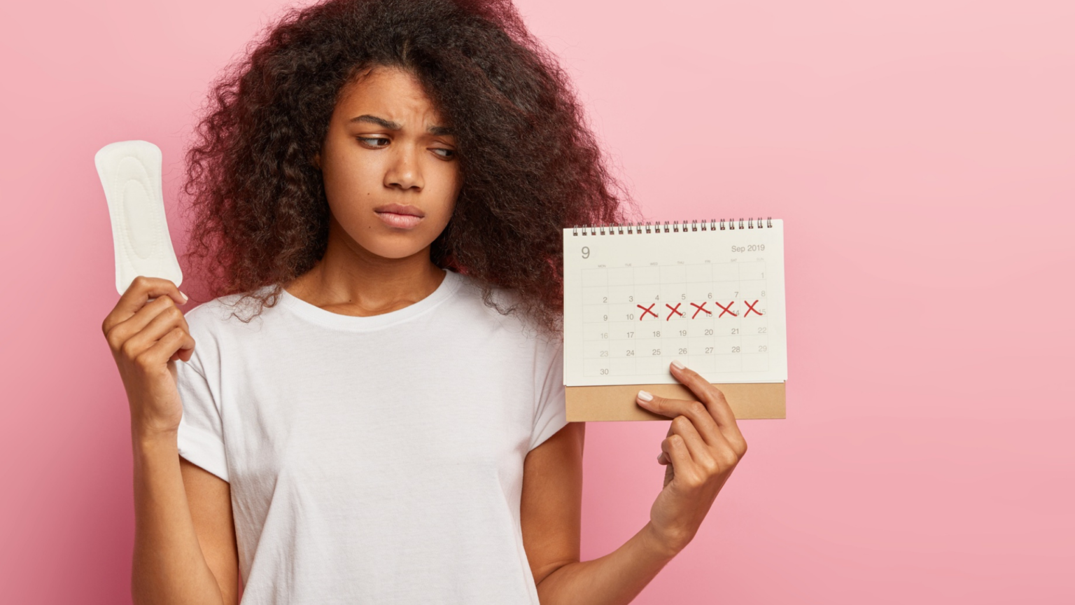 Menstruação atrasada (dias ou meses): entenda o que pode ser | MS