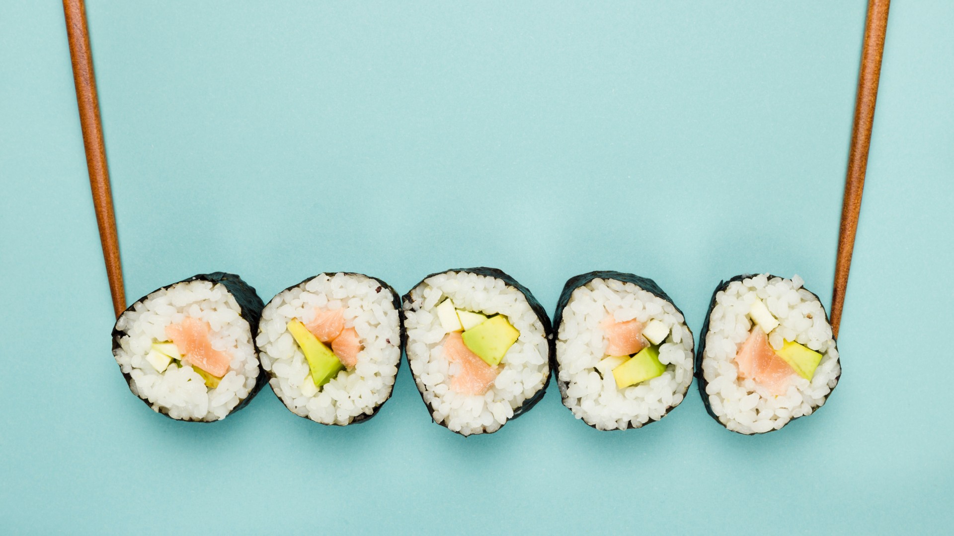 Foto de capa do artigo "Grávida pode comer sushi? Veja quais peixes é preciso evitar"