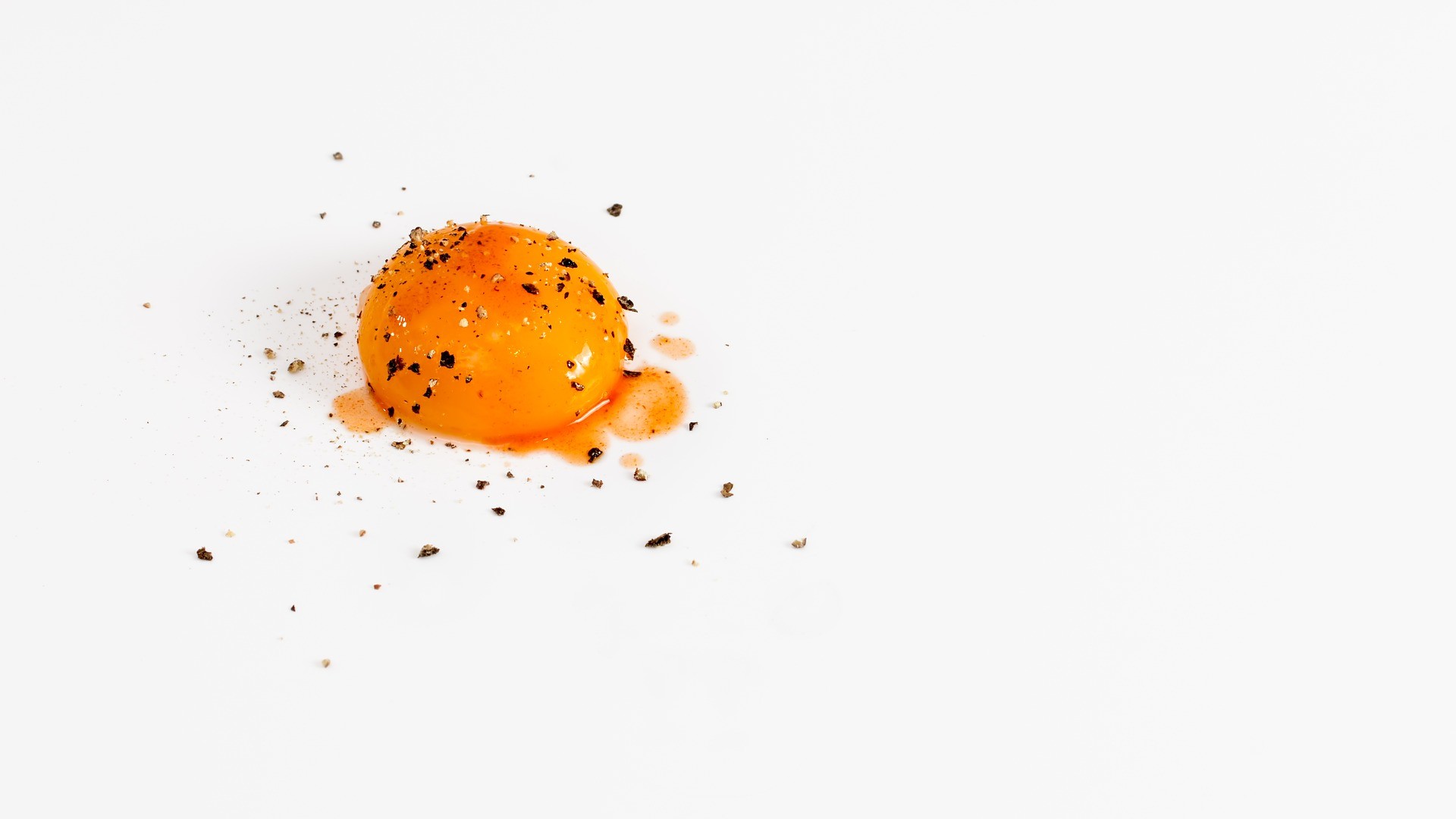 Foto de capa do artigo "Gema do Ovo: tem colesterol? Quantas consumir por dia?"