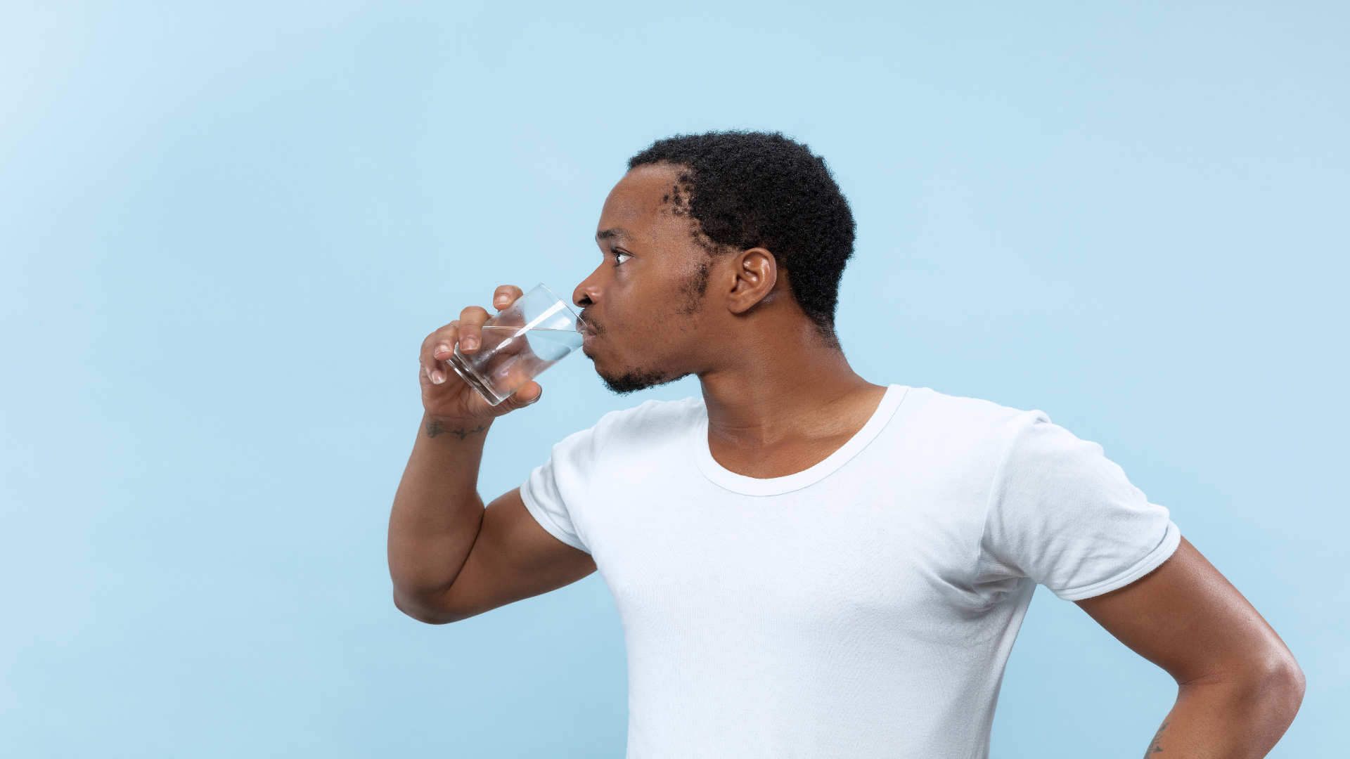 Foto de capa do artigo "Ingestão de água: importância e dicas para aumentar o consumo"